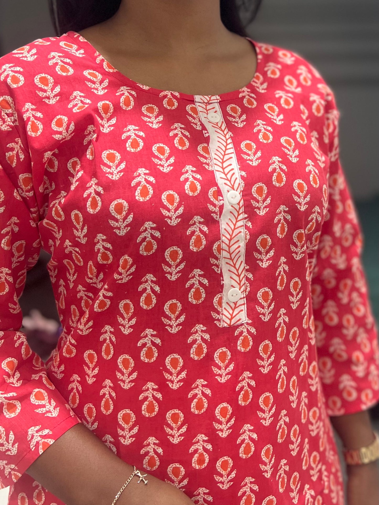 Red Printed 2 Piece Kurti Set (Without Dupatta)